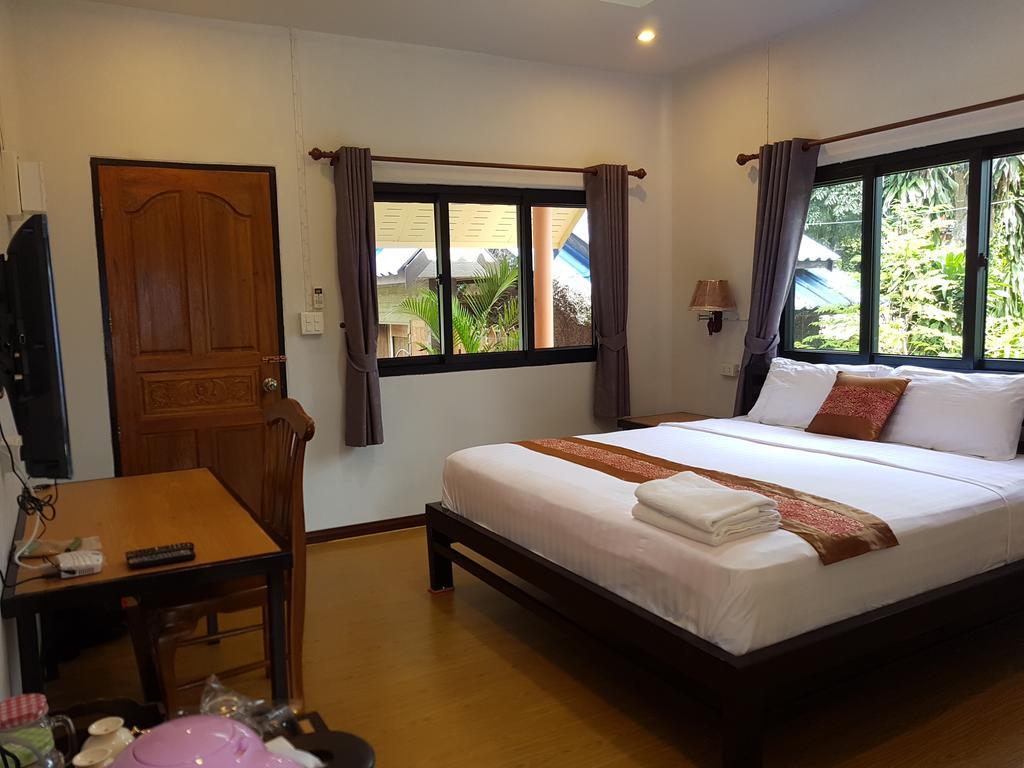 Ban Phumon Talang Resort Ban Mon Talaeng Exterior photo