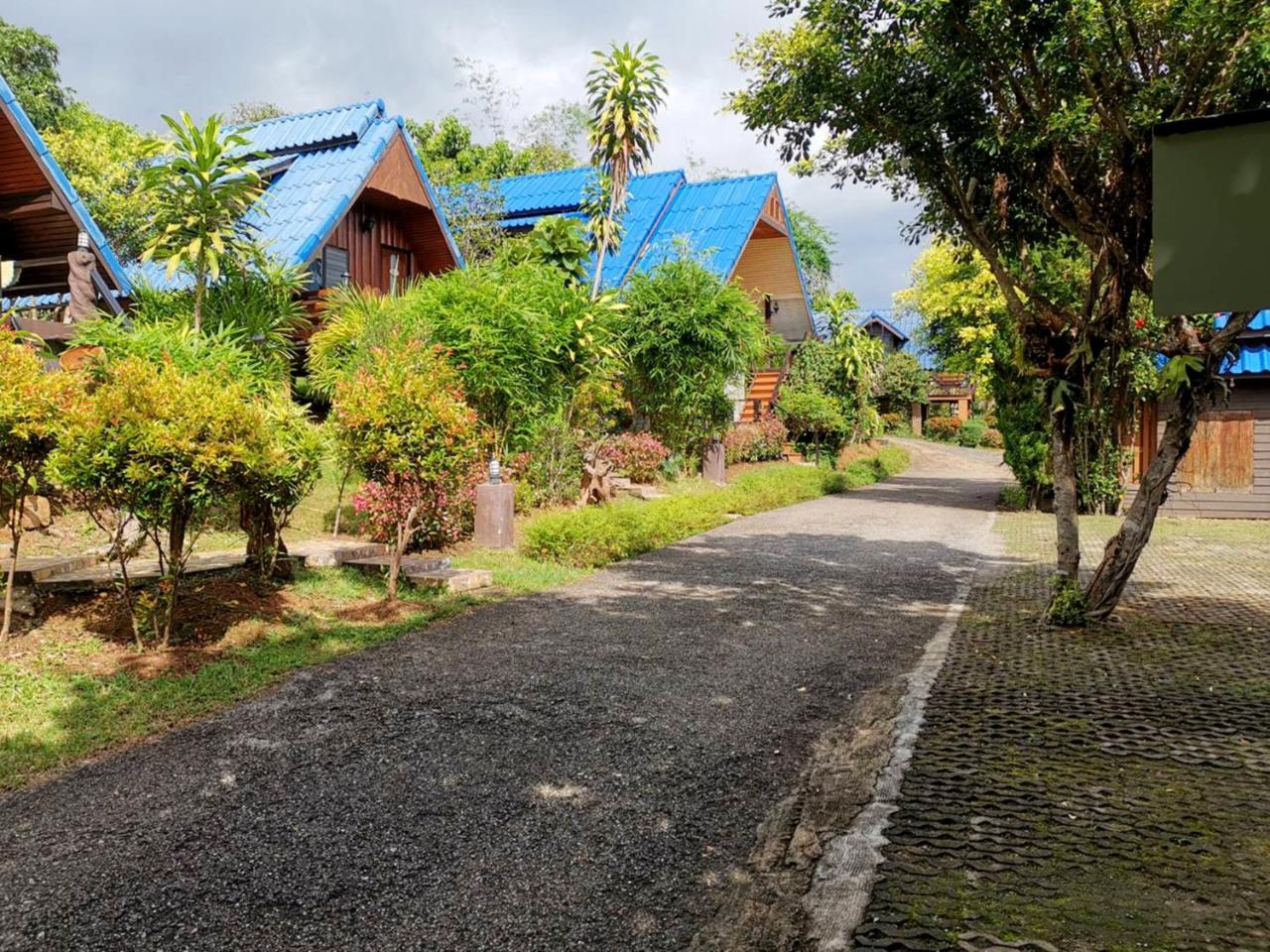 Ban Phumon Talang Resort Ban Mon Talaeng Exterior photo